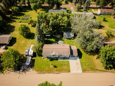 204 8th Avenue E Lisbon ND 58054