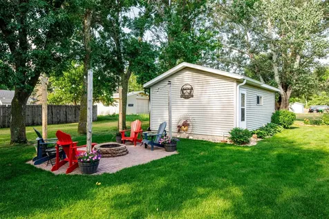 204 8th Avenue E Lisbon ND 58054