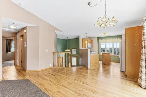 25825 106th Street NW Zimmerman MN 55398