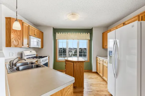 25825 106th Street NW Zimmerman MN 55398