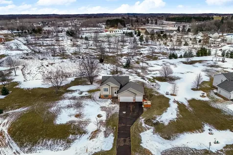 25825 106th Street NW Zimmerman MN 55398