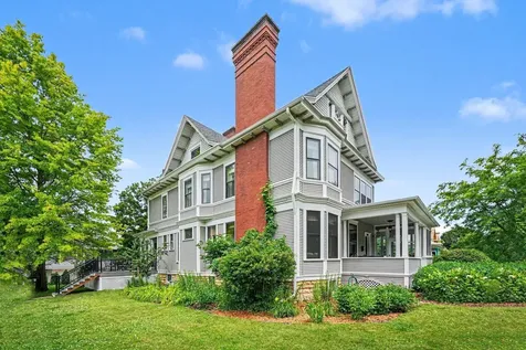 1024 W 4th Street Red Wing MN 55066