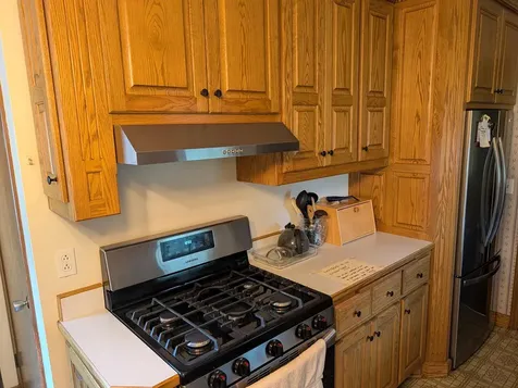 160 109th Avenue NE Blaine MN 55434