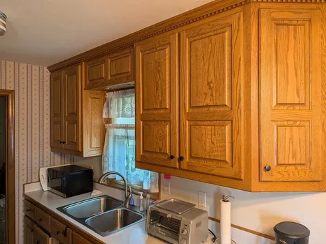 160 109th Avenue NE Blaine MN 55434