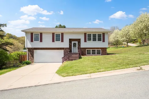 52 Mount Vernon Court Winona MN 55987
