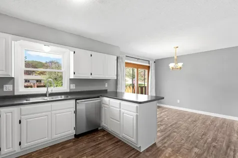 52 Mount Vernon Court Winona MN 55987