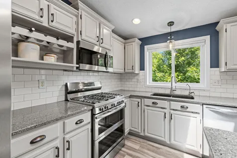 7023 Park View Lane Eden Prairie MN 55346