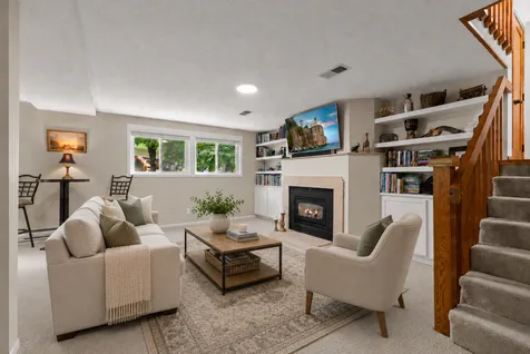 7023 Park View Lane Eden Prairie MN 55346