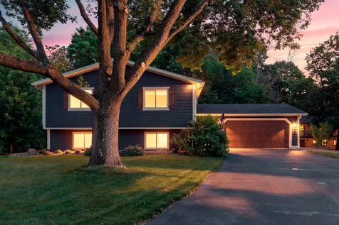 7023 Park View Lane Eden Prairie MN 55346