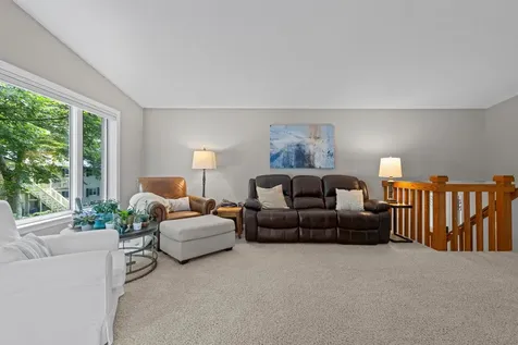 7023 Park View Lane Eden Prairie MN 55346