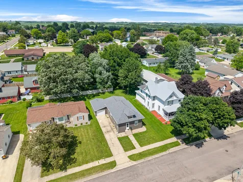 121 E Lincoln Street Caledonia MN 55921