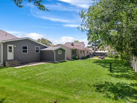 121 E Lincoln Street Caledonia MN 55921