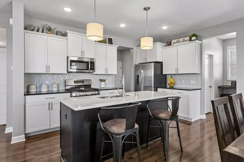 15711 Fair Hill Way Saint Paul MN 55124