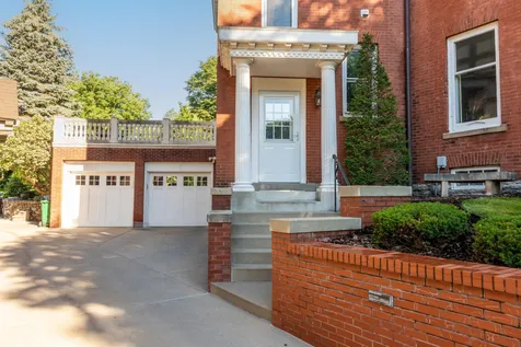 1203 Mount Curve Avenue Minneapolis MN 55403