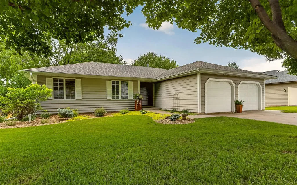 4510 Lincoln Lane NW Rochester MN 55901
