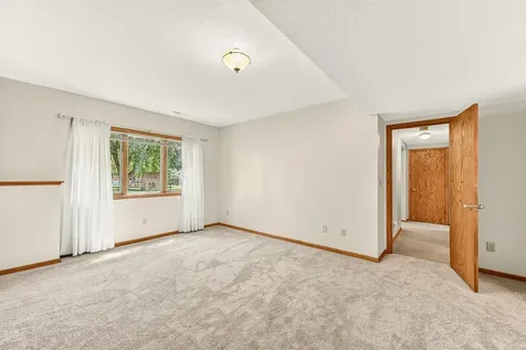 4510 Lincoln Lane NW Rochester MN 55901