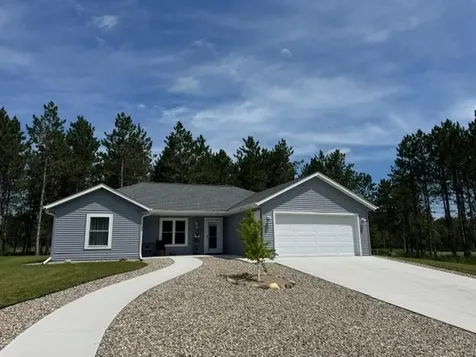 744 Kingsley Avenue SE Wadena MN 56482