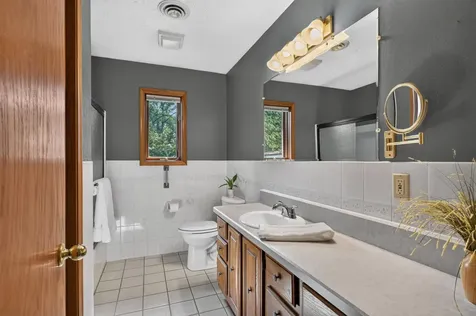 3509 W Lake Jessie Drive SE Alexandria MN 56308