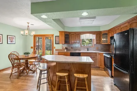 3509 W Lake Jessie Drive SE Alexandria MN 56308
