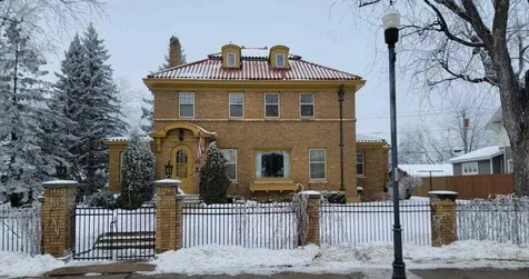 1001 E Howard Street Hibbing MN 55746