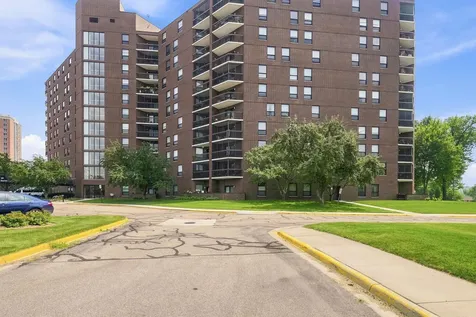 6615 Lake Shore Drive S Richfield MN 55423