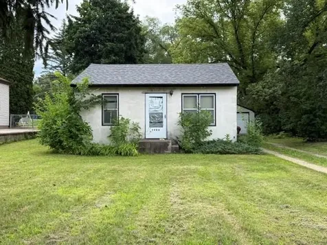 1260 Dorland Rd S Maplewood MN 55119