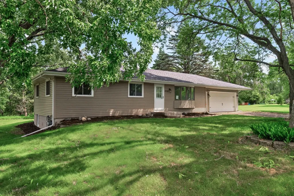 3725 174th Avenue NW Andover MN 55304