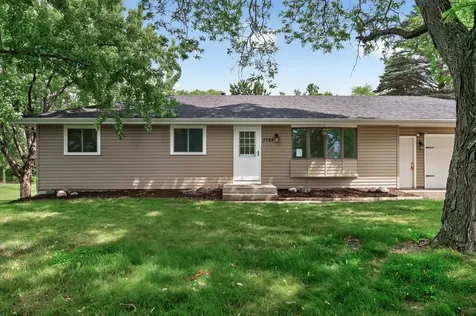 3725 174th Avenue NW Andover MN 55304
