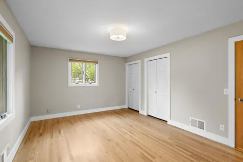 18510 25th Avenue N Plymouth MN 55447