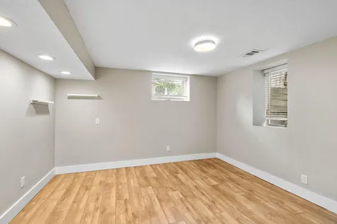 18510 25th Avenue N Plymouth MN 55447