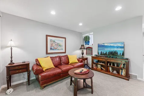 6368 Pheasant Court Edina MN 55436