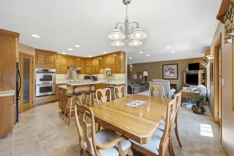 10085 28th Street S Moorhead MN 56560