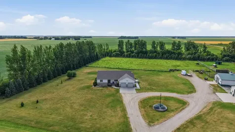 10085 28th Street S Moorhead MN 56560