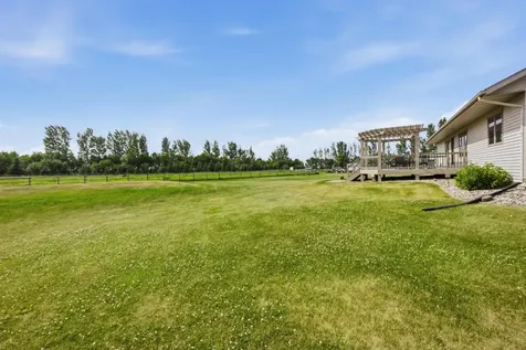 10085 28th Street S Moorhead MN 56560