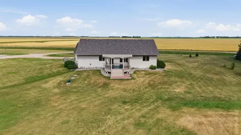 10085 28th Street S Moorhead MN 56560