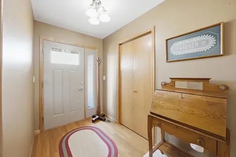 10085 28th Street S Moorhead MN 56560