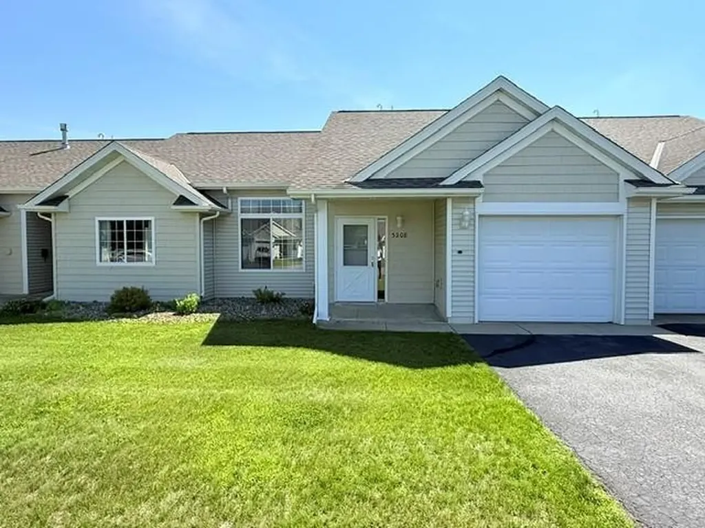 3208 Park Avenue NW Bemidji MN 56601