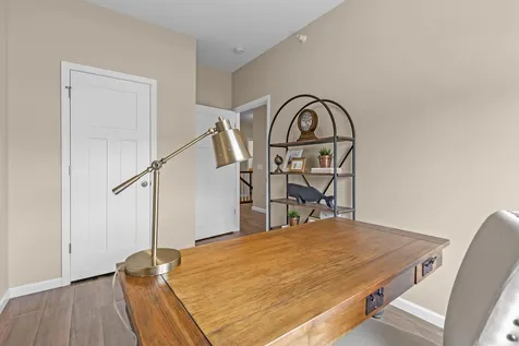 4131 Blakewood Drive Shakopee MN 55379