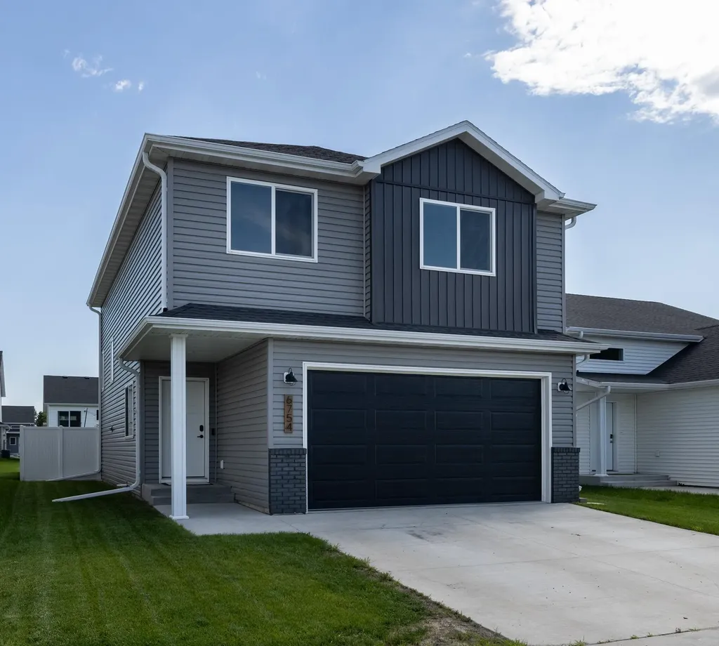 6754 71st Avenue S Horace ND 58047