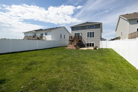 6754 71st Avenue S Horace ND 58047