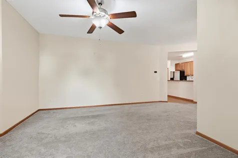 1601 Woodlynn Avenue Maplewood MN 55109
