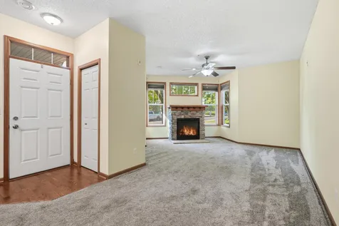 1601 Woodlynn Avenue Maplewood MN 55109