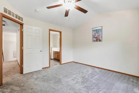 1601 Woodlynn Avenue Maplewood MN 55109