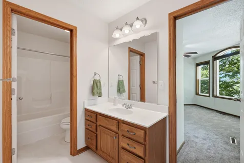 1601 Woodlynn Avenue Maplewood MN 55109