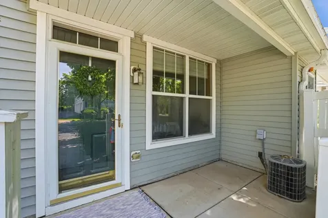 1601 Woodlynn Avenue Maplewood MN 55109