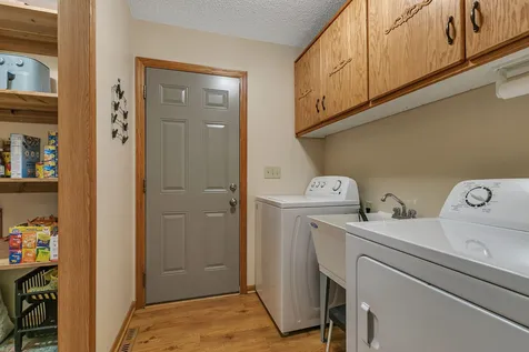 37785 Sunnyfield Circle Avon MN 56310