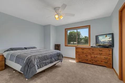 37785 Sunnyfield Circle Avon MN 56310