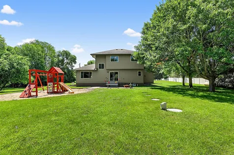 37785 Sunnyfield Circle Avon MN 56310