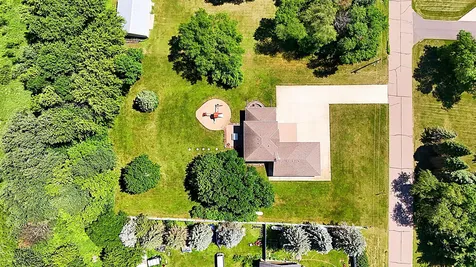 37785 Sunnyfield Circle Avon MN 56310