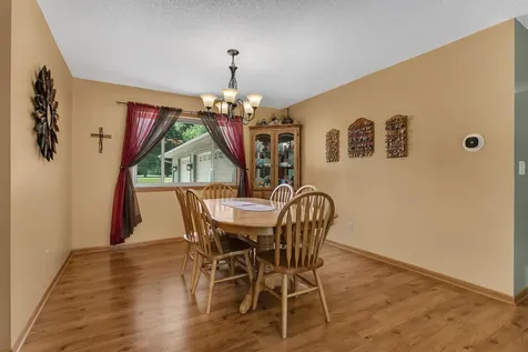 37785 Sunnyfield Circle Avon MN 56310